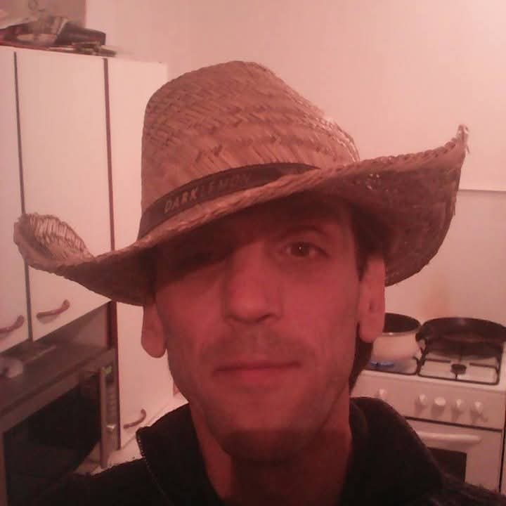 Jorge-manuel - Chevilly - Vaud | Site coquin