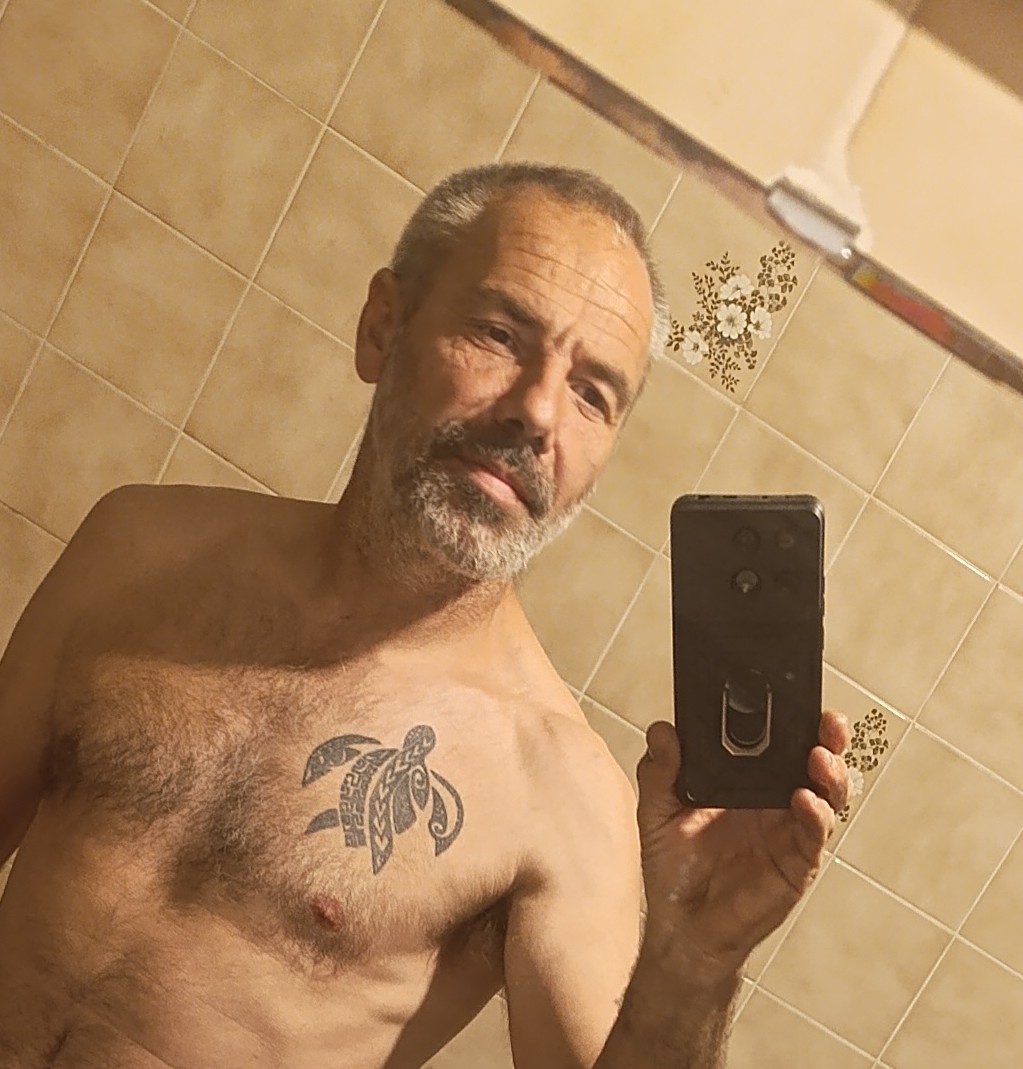 Juan-luis - St-Romain (Ayent) - Valais | Site coquin
