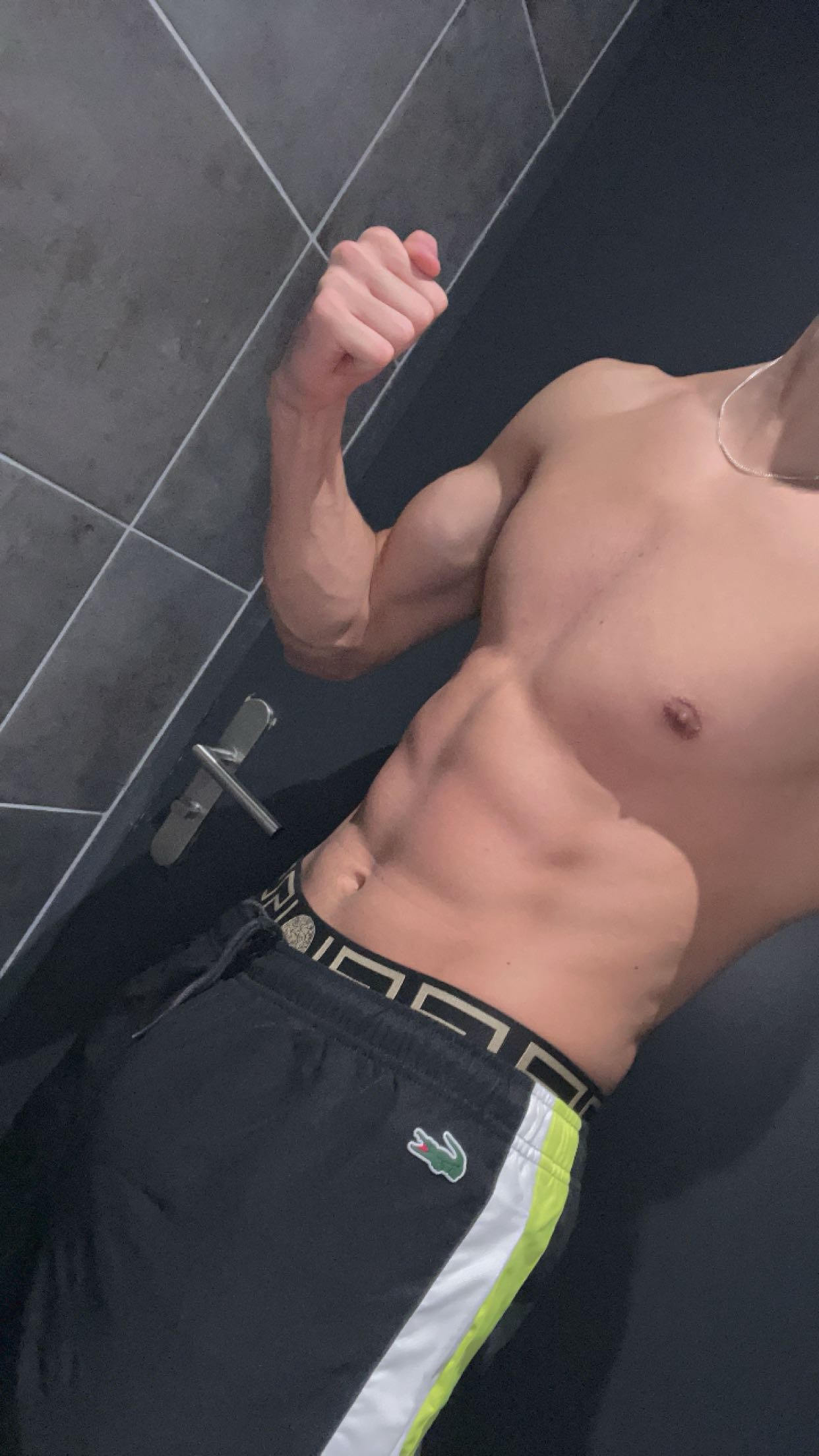 Edouardo - Aminona - Valais | Site coquin