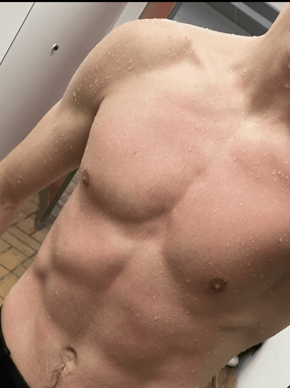 Khalile - Sembrancher - Valais | Site coquin