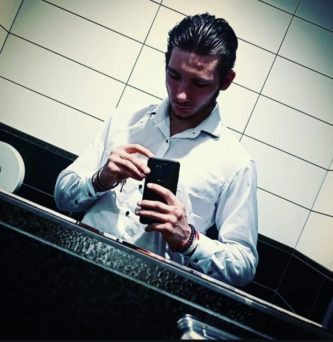 Saverio - Aigle - Vaud | Site coquin