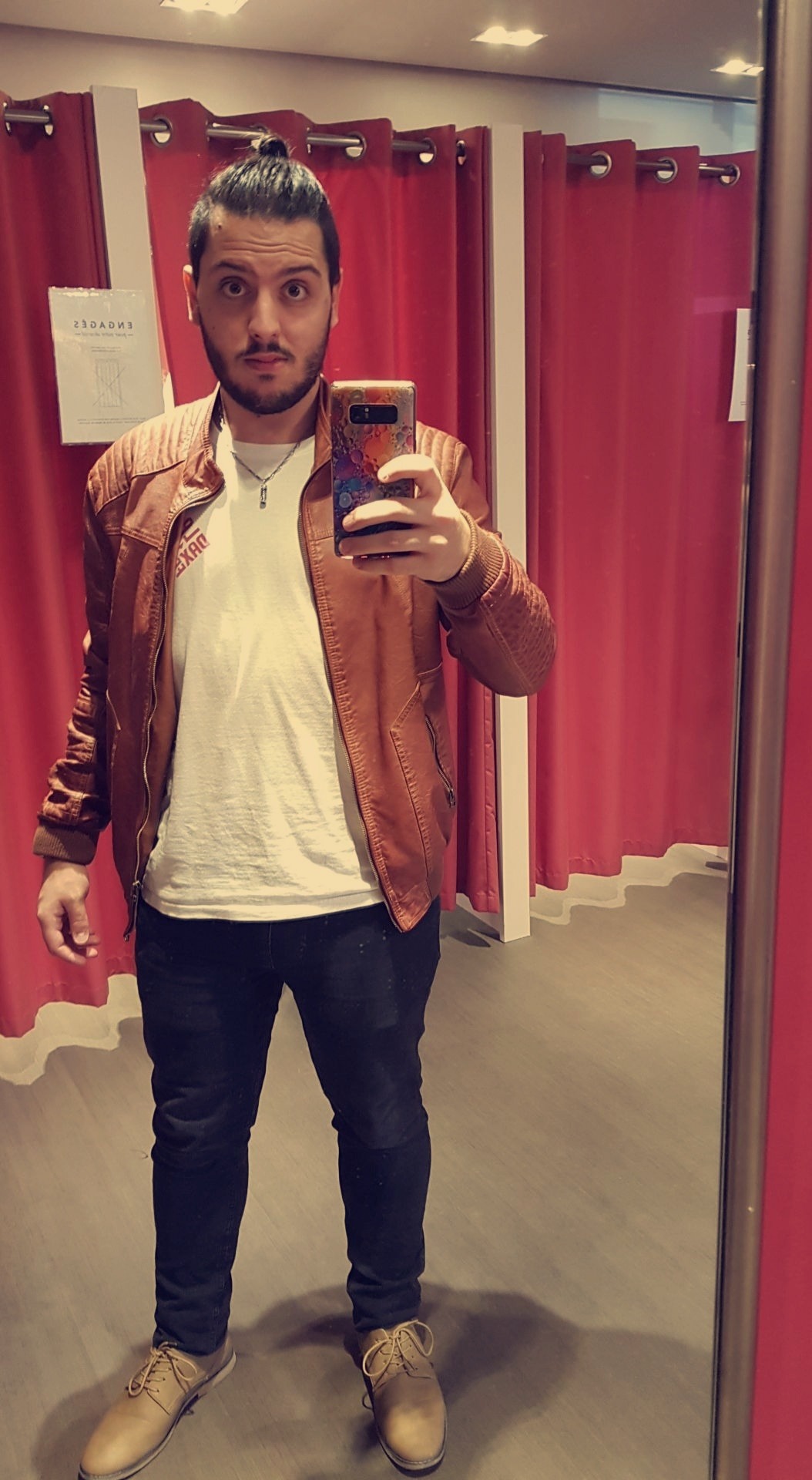 Youni - Champsec - Valais | Site coquin