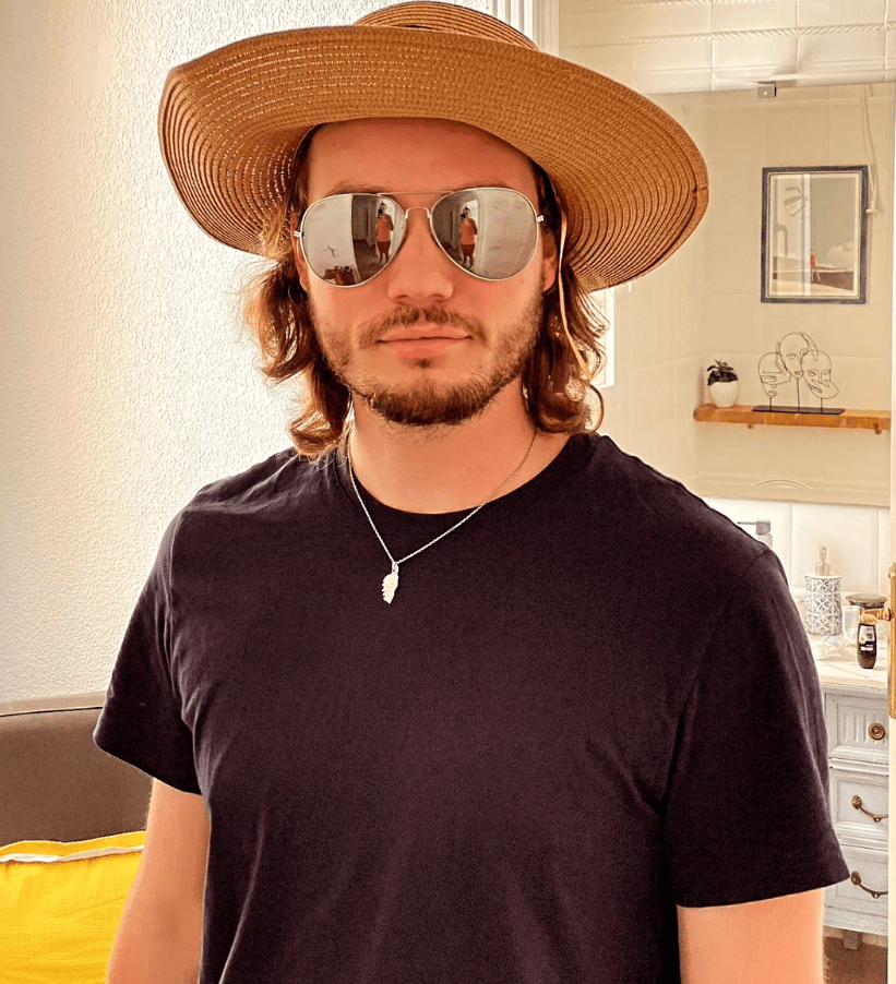 Keanu - Châtillon FR - Fribourg | Site coquin