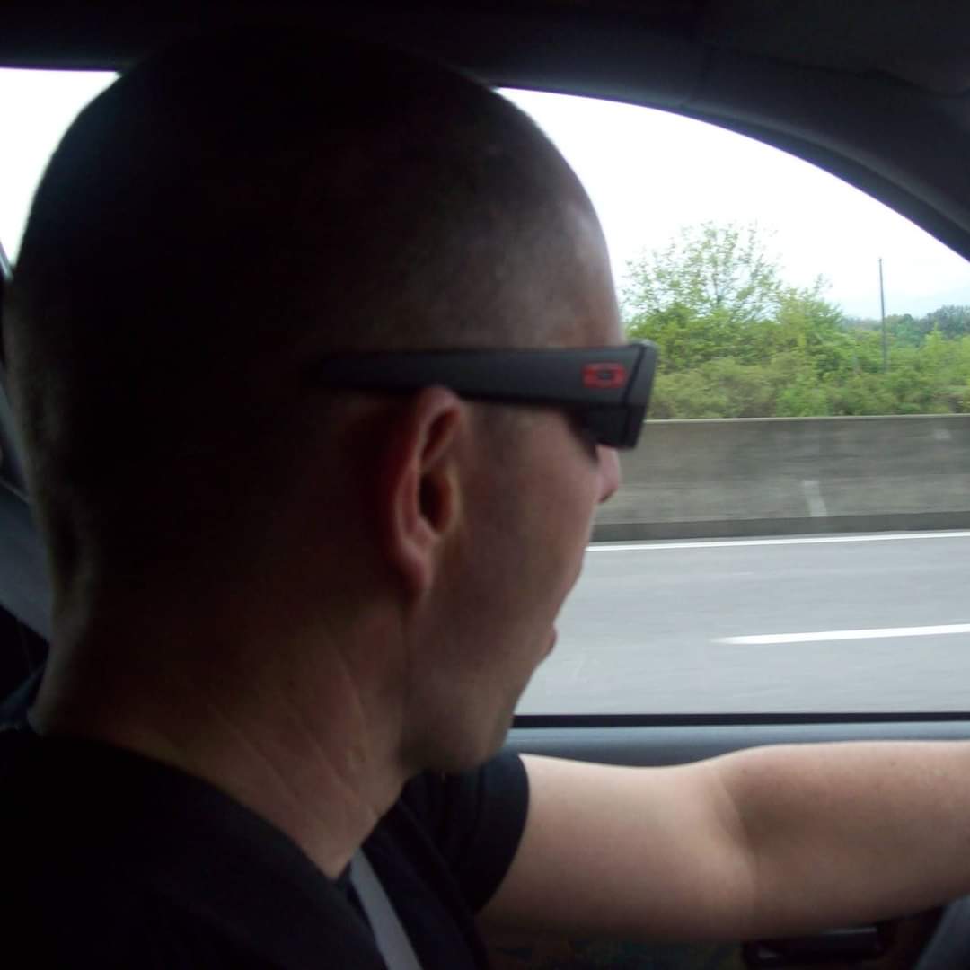 Yunes - Magnedens - Fribourg | Site coquin